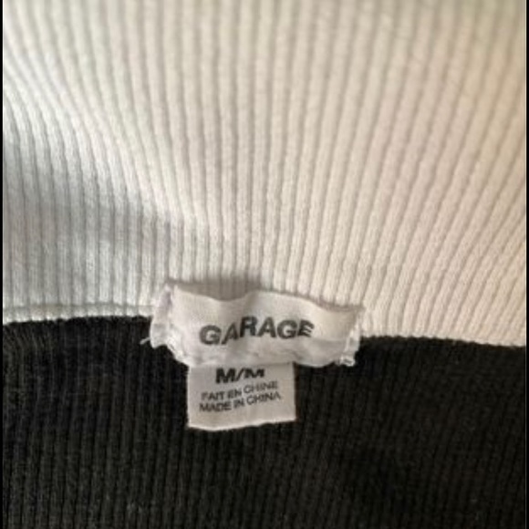 SOLD LOCALLY Garage white collar crop top - Picture 3 of 3